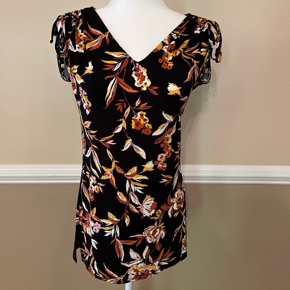White House Black Market Black and Orange Flutter Sleeve Blouse